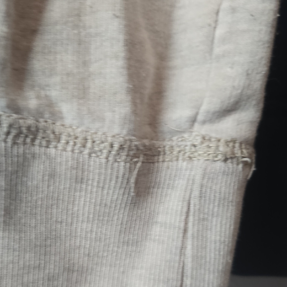 American Eagle Outfitters Black and Cream Hoodie - Picture 7 of 7